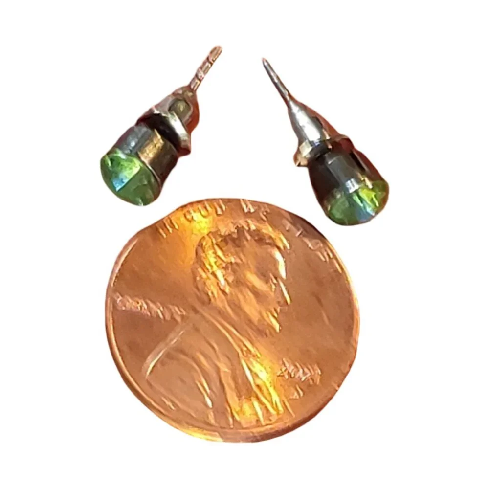 Lime Green / Yellow-Green Rhinestone Silver Stud Earrings New without Tags NWOT